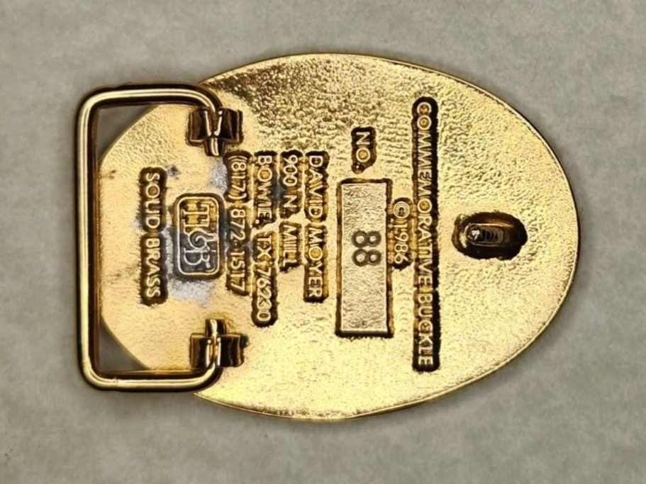[Buckle Back Pic Missing] (Click here)